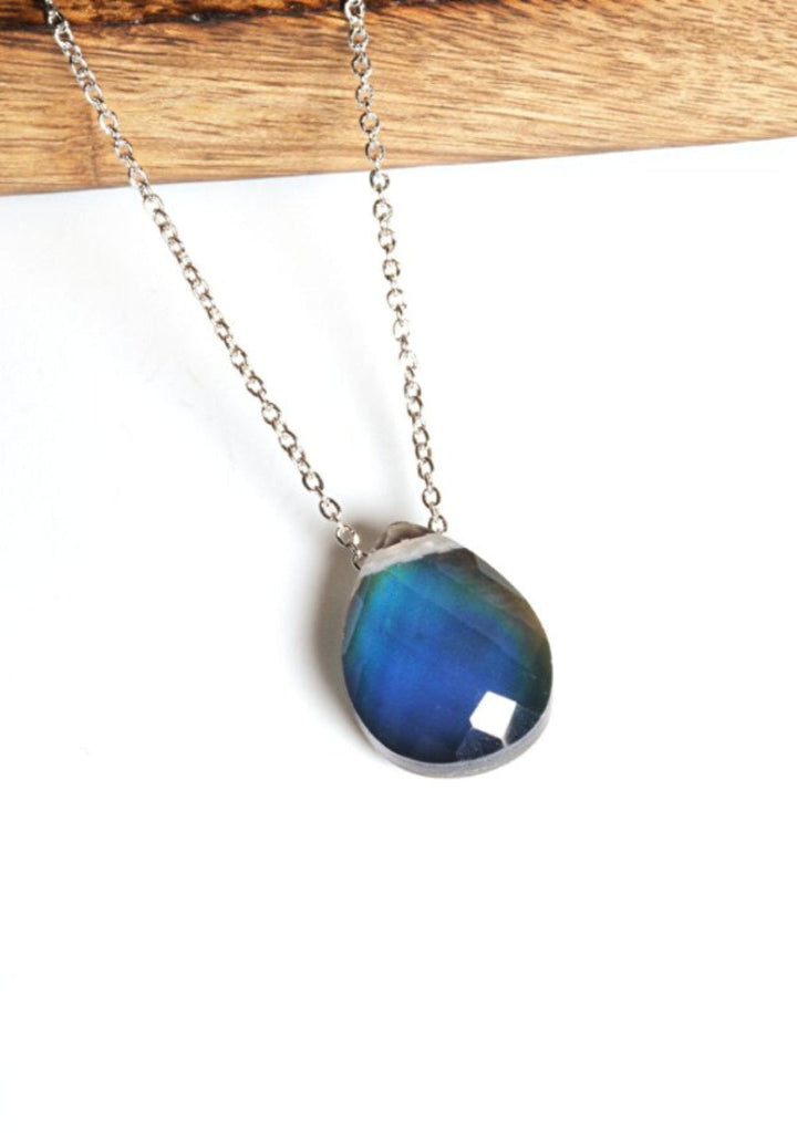 Ruh Haline Göre Renk Değiştiren His Taşı Kolye