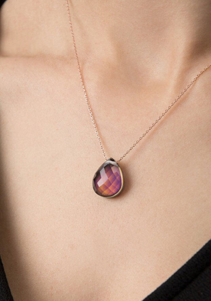 Ruh Haline Göre Renk Değiştiren His Taşı Kolye